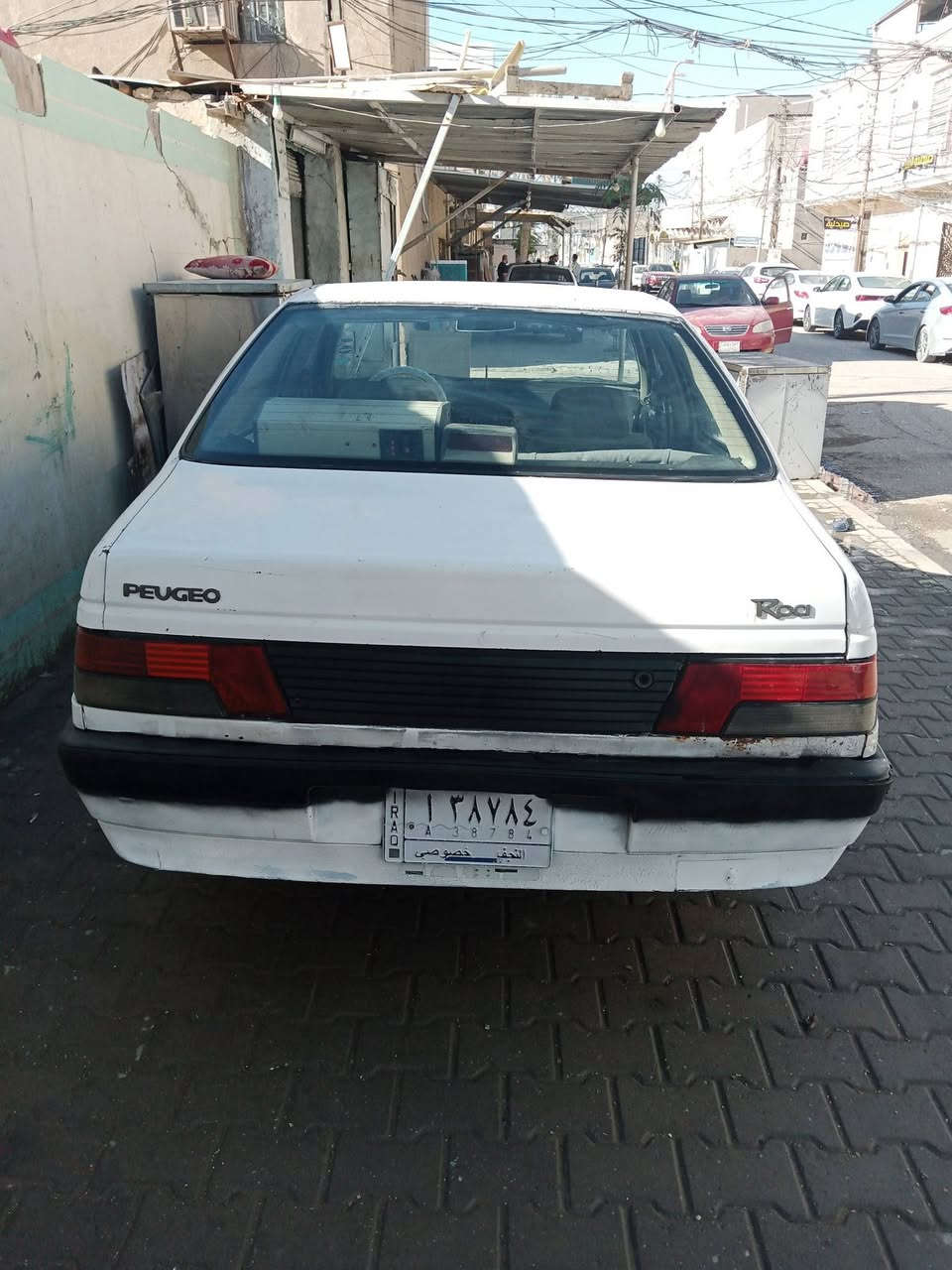 السلام عليكم سيارةبيجو روء مديل 2009تبريد شغال بس عايز راديترتخم  تيرات جديد لمكينة جديدي  لسنوية صاقطة لسعر 19ورقة ***********
