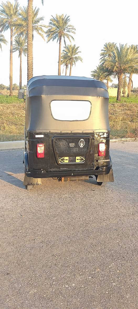 السلام عليكم تكتك موديل 22شهر 10كامه عامه فقط بيه طخه بسيطه كلش وما مصلحه ترجع بارد جاهزه ع اخر حبايه مكاني بغداد ***********
