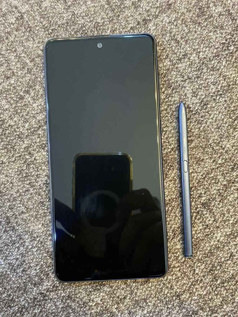 للبيع: Samsung Galaxy Note 10 Lite
للبيع: Samsung Galaxy Note 10 Lite

ذاكرة 128GB + رام 6GB

كاميرات خلفية ثلاثية 12MP + أمامية 32MP

شاشة كبيرة 6.7 إنش Super AMOLED

بطارية قوية 4500mAh تدوم يوم كامل

ويه قلم S Pen الأصلي

الجهاز نظيف وبحالة ممتازة ✅

السعر خاص

للاستفسار *********** واتساب

مكاني بابل محاويل

