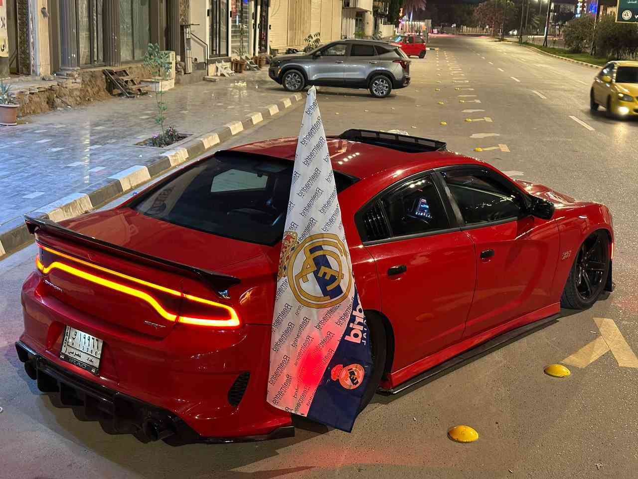 السلام عليكم
للبيع تشارجر SRT392 موديل 2018 اخر موديل SRT
فول مواصفات 
فتحه ، رادار ، حساسات ، كاميرا ، مودات القيادة وباقي مواصفات الـ ￼SRT
ويل نجمة قياس 20 
حادثها دعاميه اماميه فقط 
كير و محرك كفاله 
تزويد :
منظومة سسبنشن S2 CatBack 
دواخل اضاءة ليد وسقف رولز 
عدسات زرع متغير 
اكزوزت عليه تعديلات بسيطه 
الدبات بلادي السود 
-رقم بغداد بأسمي مداور /مكاني بابل
للأستفسار الاتصال : ‭***********
