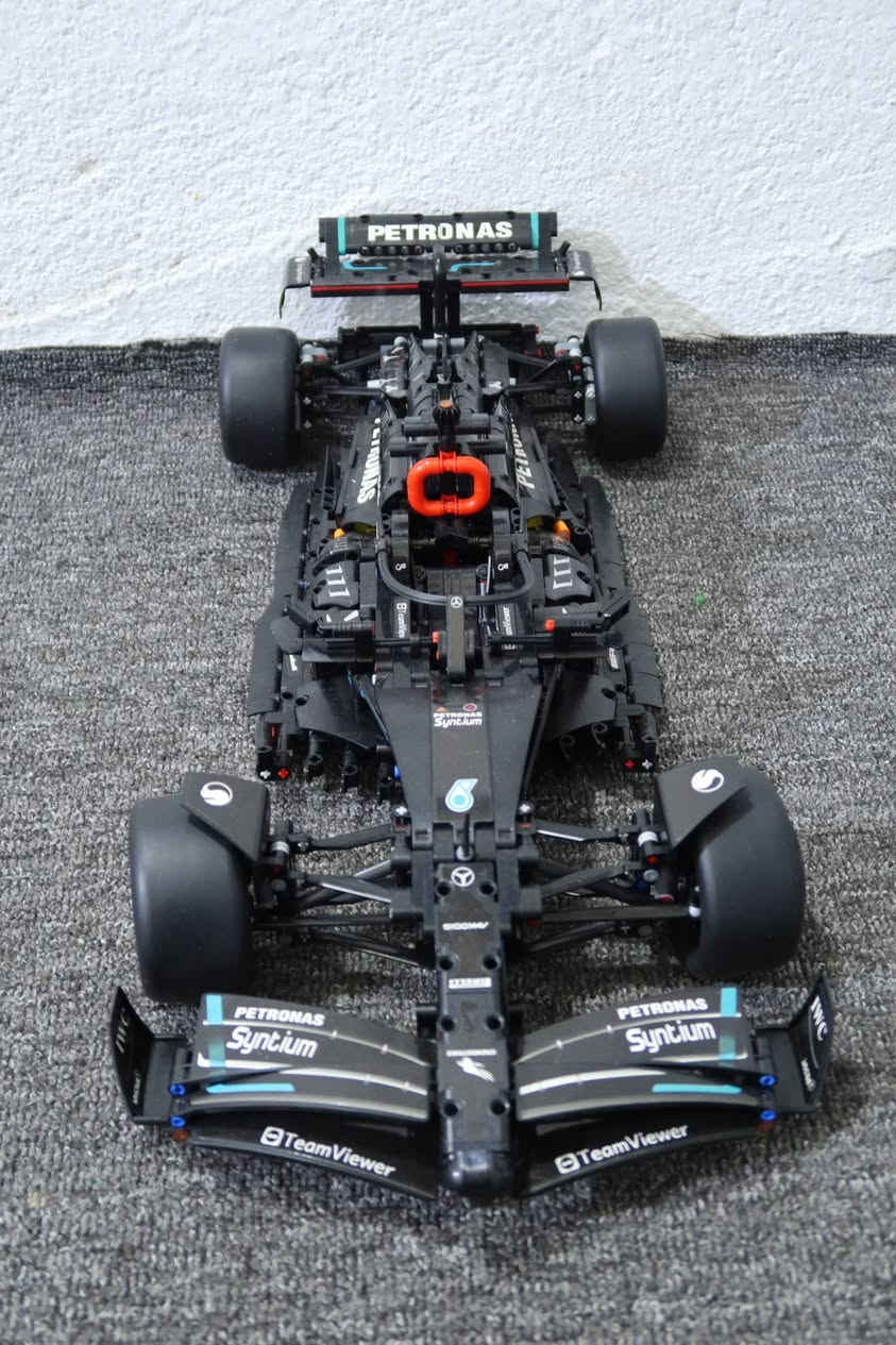 سياره مرسيدس
يوجد قطعه مركبه وقطعه غير مركبه 
سعر القطعه 25 الف  
حجم كبير


**إذا كنت صاحب هذا الإعلان وتريد حذفه لأي سبب، رجاءا أرسل رسالة إلى الدعم الفني**