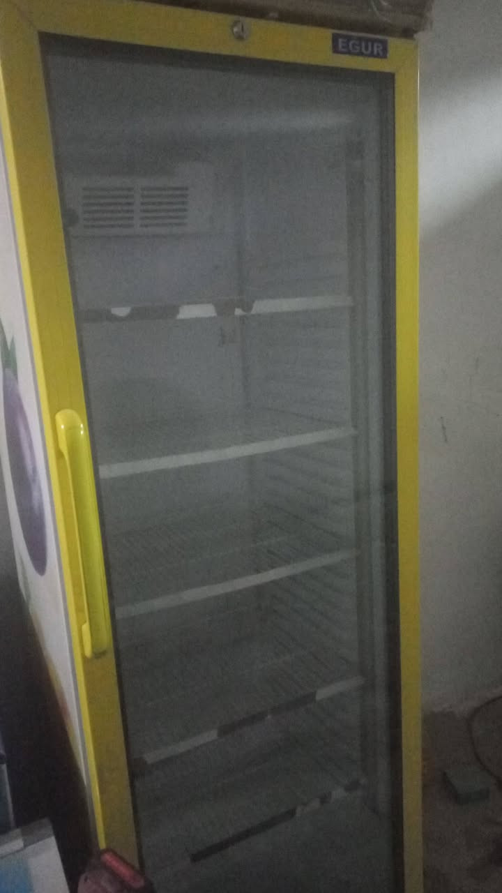 عارضه كلش نضيفه السعر٣٥٠ وبيهه مجال قليل


**إذا كنت صاحب هذا الإعلان وتريد حذفه لأي سبب، رجاءا أرسل رسالة إلى الدعم الفني**