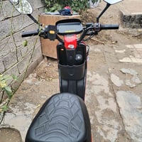 دراجة ار 9 • كهربائية