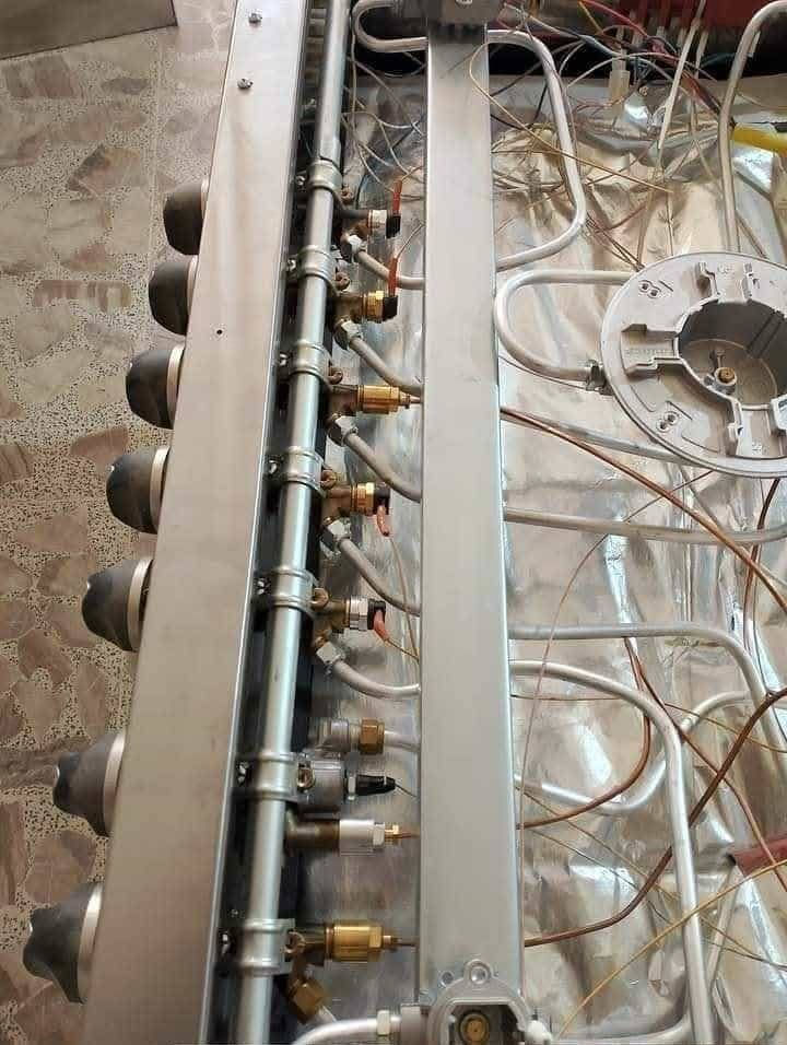 ورشة ابو الطباخات لتصليح كافة أنواع الطباخات
تصليح بداخل المنزل
الضمان والثقه في العمل***********
