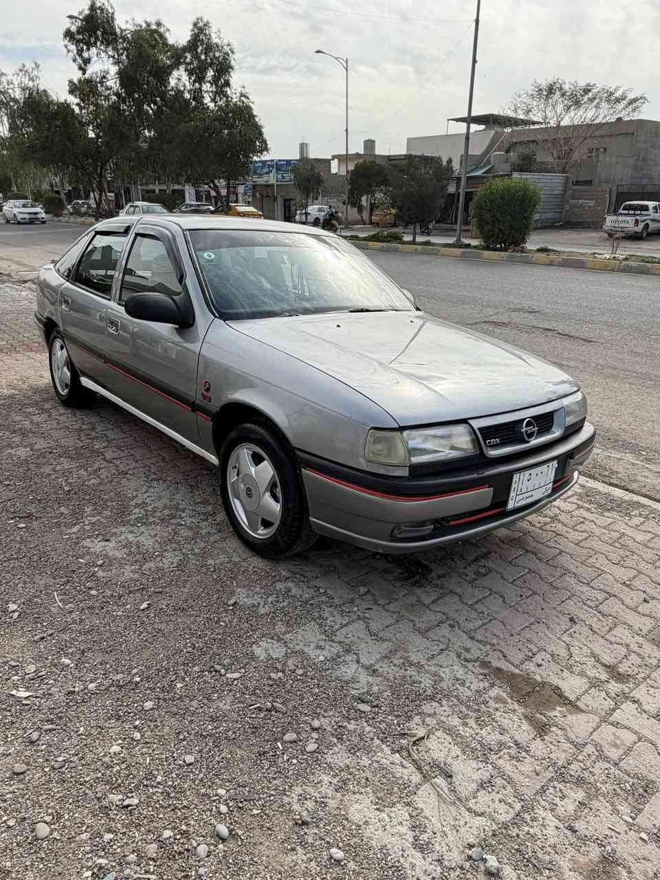 اؤبل فكترا موديل ٩٤              V6
ره قم دياله مشروع وتني سه نه ويه جديد
شرت تحويل وه كاله 
محرك 6 V بيلادي كير محرك شرت 
سعر ٣٤ مجال
***********
***********
