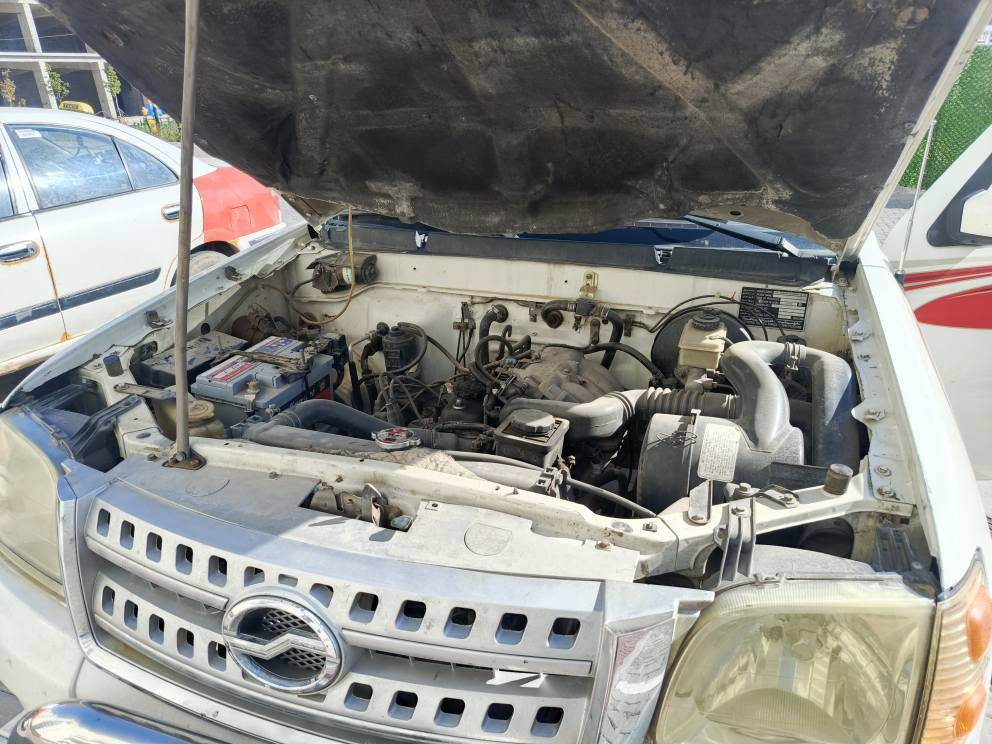 ئەدمیراڵ 2010 ناو سور شکل مەرزیە  بە شەرتی گێڕو مەکینە و تەبریدو تاقم پێش و هەر چوار تایەو سپێری لۆک لۆکە 
ئاوێنە کارەباییو ایشارەت
شاشە ئایپاد
سویچ کۆنترۆل قفل مەرکەزی
مەکینە بەخ بێ بوخار
چوار جامی کارەبایی
سەنەوی ژینگەی تازەیە تا ٢٠٣٠ بەشەرتی بەناو کردن
سعری58 گەڵاو مەجالێکی کەم 
شوێن سلێمانی
***********
*********** السليمانية, العراق
