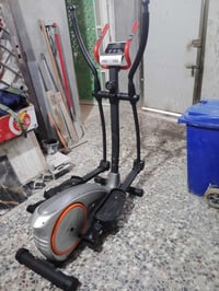 جهاز رياضة نضافة 90//100 كلة شغال سعره 150 الف هاذه رقمي بي ويتساب 078...