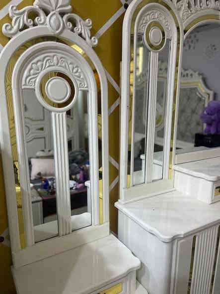 غرفة نوم عراقي للبيع نضيفة كلش
العنوان ام الكبر والغزلان
السعر مليون ونص
الرقم ***********
