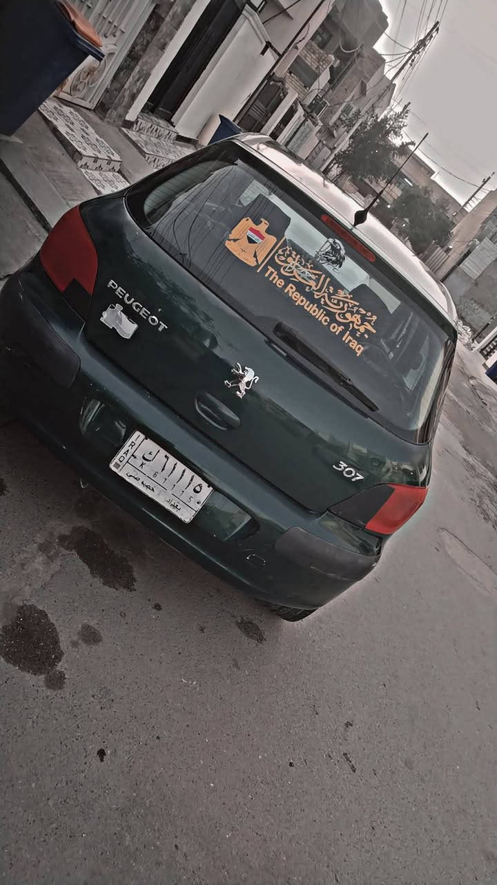 بيجو موديل 2004 زيتوني موديل 307 بيها نقص حساس ضغط الجير سعره 50 ألف دينار بس أنا ظروفي شوية ما تساعد السعر 57 وبيها مجال المراجعه على الهاتف ورجاء اللي ما تعجبه لا يكسر بالسعر رجاء اخوي يعني(***********) او باسمي تحويل ثانيه

