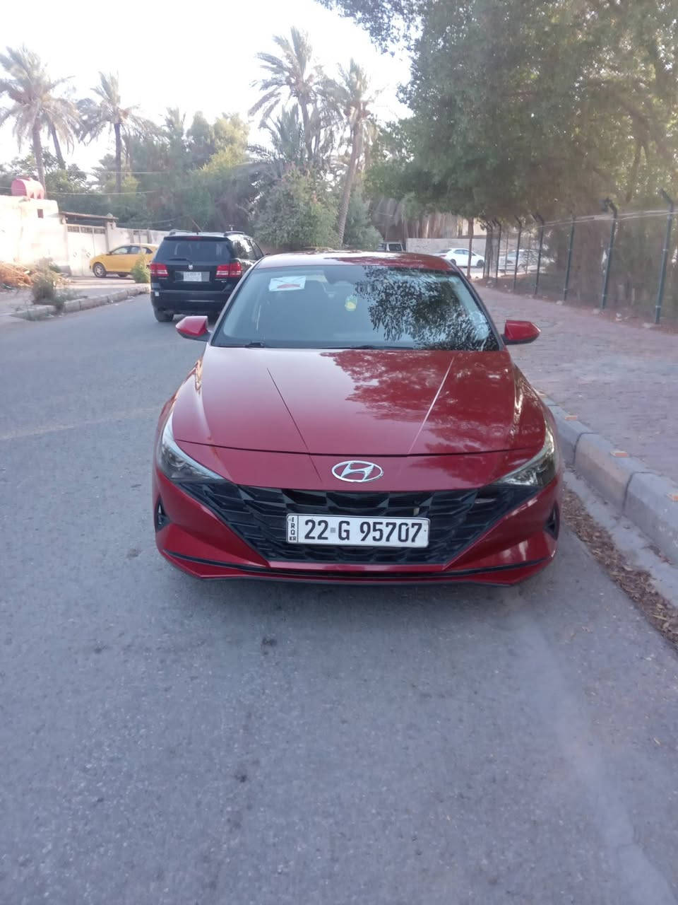 الانترا للبيع موديل  2022 وارد امريكي محرك 2000 دوش 
حادث السيارة بنيد بأمريكا  ...ترهم مراوس  k3
بيه صخه بقبق الجنطة مامصلح وصخه بلدوسه جهه السايق
موصفات السيارة 
- بصمة تشغيل 
-بصمة أبواب واضواء ترحيب وتشغيل عن بعد 
-صندوق ذكي يفتح عند الاقتراب 
-رادار امامي.. خلفي ..جانبي 
-توقف ذاتي 
-سياقة ذاتية
- مانع انزلاق  
- تحديد مسار +مثبت سرعه 
-3 أنظمة قيادة ( سبورت + نورمان + ايكو )
- تحكم استيشن جهتين 
-  شاحن واير لس 
-كير 8 سرعات 
-تبريد ابيانو وتدفئه 
- شاشه ونظام GBS الخرائط 
- اناره led
-السعر  142 وبيه مجال 
-العنوان  متواجد بالنجف  والشامية 
وللعلم والمصداقية اكو ضربه حصواية باب السايق بسيطة
للتواصل  ***********
