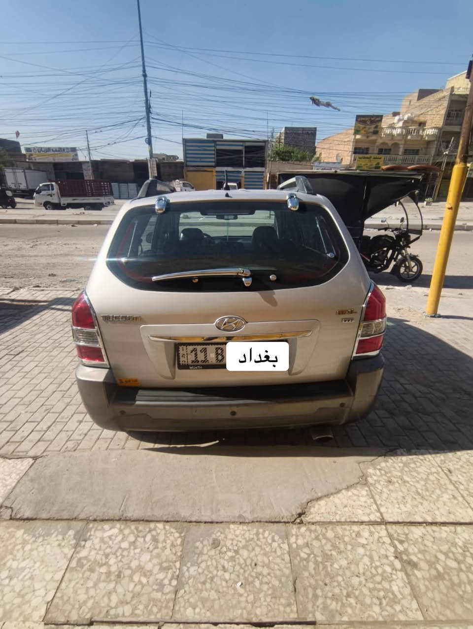 السلام عليكم توسان 2009 خليجي للبيع
السياره مكفوله كفاله عامه من كلشي على وضع الشركه استخدام شخصي كفاله حته البلاستك 
السياره فول مواصفات 
فتحه سقف سلايت 
كشنات جلد + تدفئة 
مري شفط كهرباء 
مثبت سرعه
رقم بغداد الجديد 
عنوان بغداد 
ماشيه 130 الف قابله للزياده 
للستفسار 
***********
