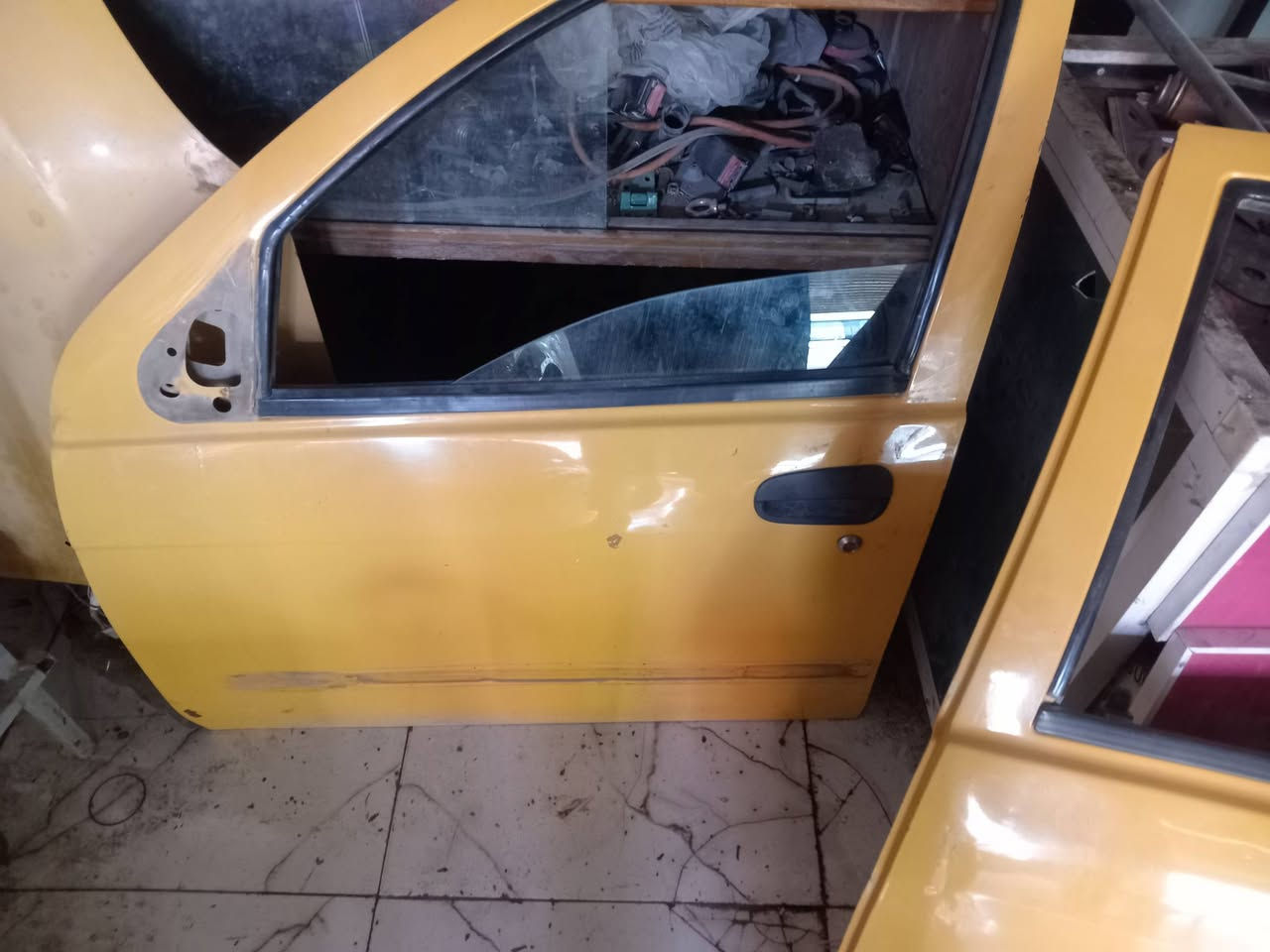 سلام عليكم بيبان طيبه مكفولات للبيع *********** السعر الباب الواحد 130 الف
