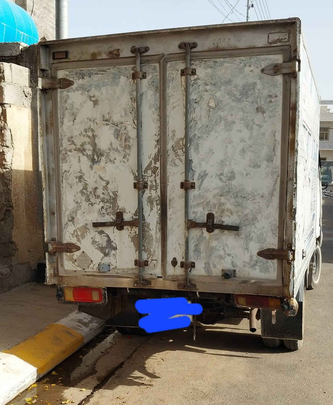 للبيع كيه براد سياره رقم بغداد صاحبه متوفي عندي وكاله بيه قديمه ابيع على هل وضعيه سياره محرك كير صدر مصلح جديد ماتخسر عليه شي السعر ٤٥ العنوان فلوجه ***********
