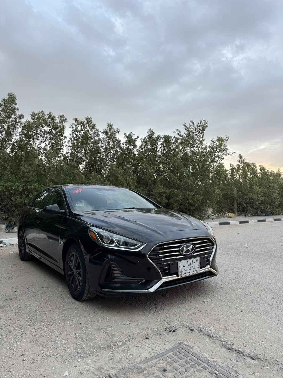 السلام عليكم
 سوناتا 2019 واريد امريكي 
حادثها جاملغ وبنيد سطحي 
مواصفاته نص فول 
السياره جاهزه مناقصه برغي 
ماشيه 89mi السياره جديده بمعنى الكلمه حت ممشاه قليل 
السعر/١١٩
***********
