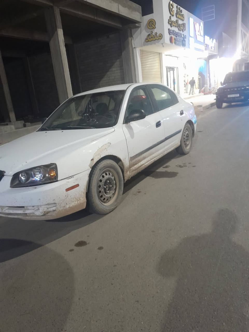 سلام عليكم النترا للبيع مال مزاد الداخلية موديل 2004 كير ومحرك خير من الله شرط تحويل وكاله بسمك السعر 40 وبيهه مجال حك الجيه مكان سياره ديالى بعقوبة ***********
