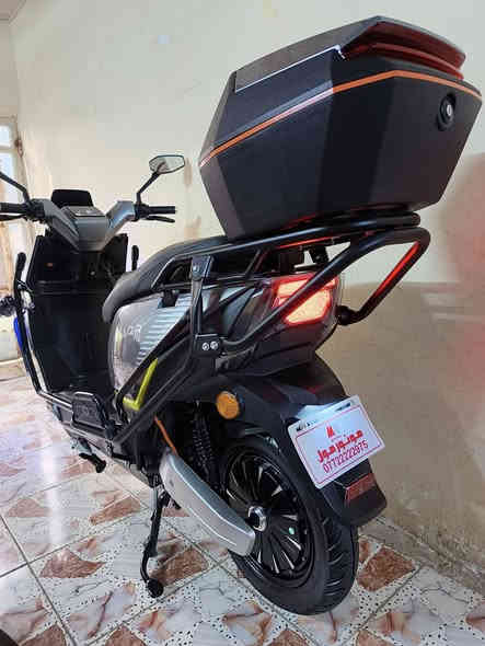 السلام عليكم ورحمة الله وبركاته...
دراجة كهربائية نوع SA&r موديل 2026بعدهة زيرو ممستخدمة.... 

ملف 2000حقيقي

72ڤولت

بطارية ليثيوم فوسفات الحديد 

 ضمان سنة كاملة بلبطارية من اي خلل او عطل

3تحويلات سرع 

السرعة الحقيقية مع الوزن 85

تمشي بلشحنة الوحدة 90كيلو حقيقي شرط الفحص

نظام البك Rالرجوع الى الخلف

نظام البارك P

مثبت السرعة  Cross

تشغيل سويج+بصمة+جهاز الانذار وقفل الامان

شاشة TVT   نظام تحديد الاعطال والتنبيهات

لايت عالي ناصي زنون...بلوجكترات زنون متغيرت الالوان... سكن لايت لد... اشاير يمين يسار... سطاب لايت بخاري لد... هورن

بريك امامي خلفي دسك هايدروليك نظامAbs

Mb3 بلوتوث

شاحن ذكي يفصل تلقائيآ عند امتلاء البطارية بلشحن

تايرات حجم 12العالي جلاتين

منفذ شحنUbs

مساحة تخزين واسعة+جنطة خلفية

درع محيط بلدراجة للحماية

طلاعات جانبية للراكب الخلفي

السعر، مليون و200ألف وبيهة مجال بسيط للشراي

العنوان العطيفية قرب جامع براثا

رقمي ***********
