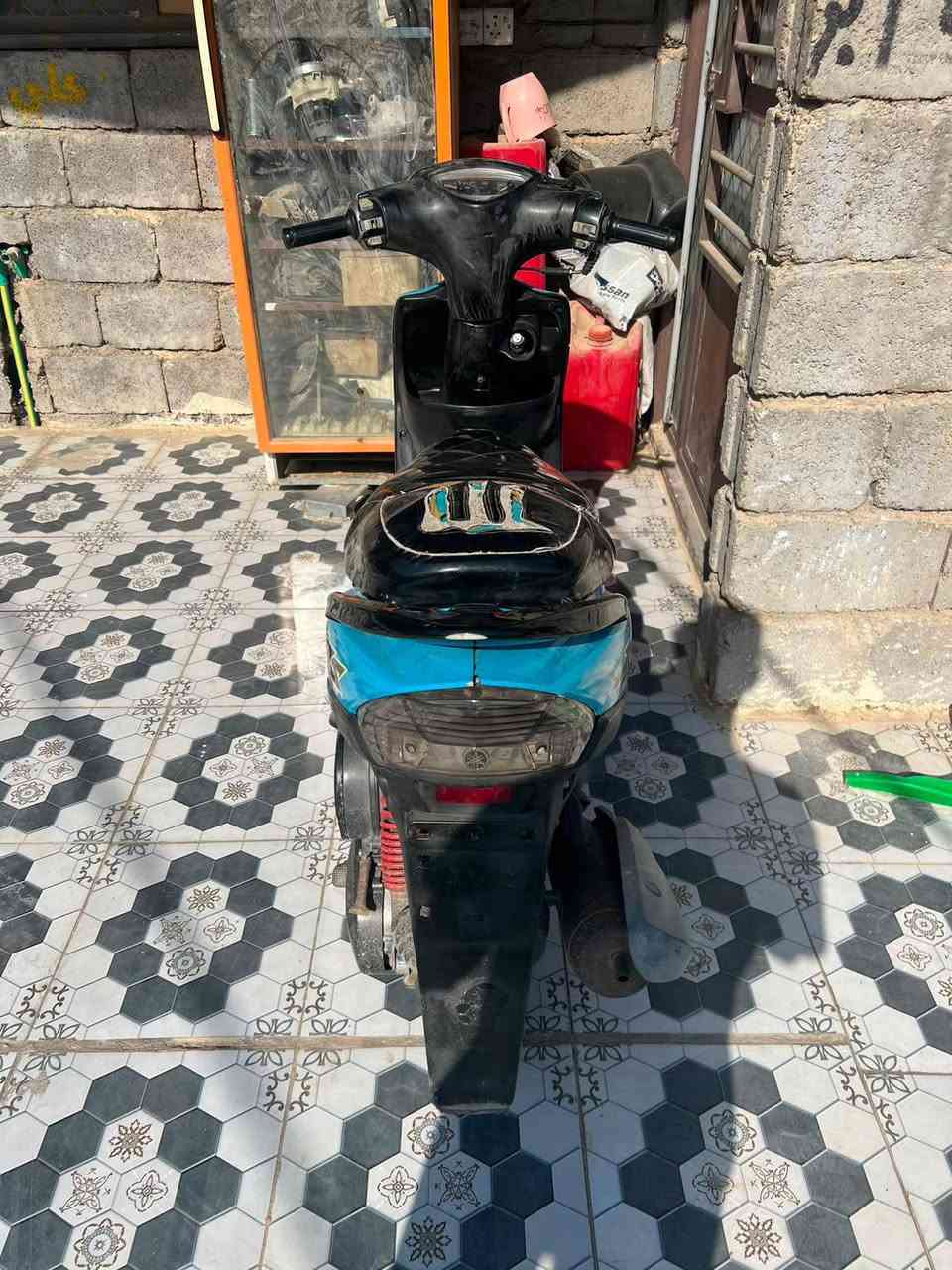 للبيع ماكس عدله مكينه ممفتوحه ومكفوله الدراجه كلها شغاله كامله مكمله كفر اصلي مختم مكاني بغداد دوره ***********واتساب
