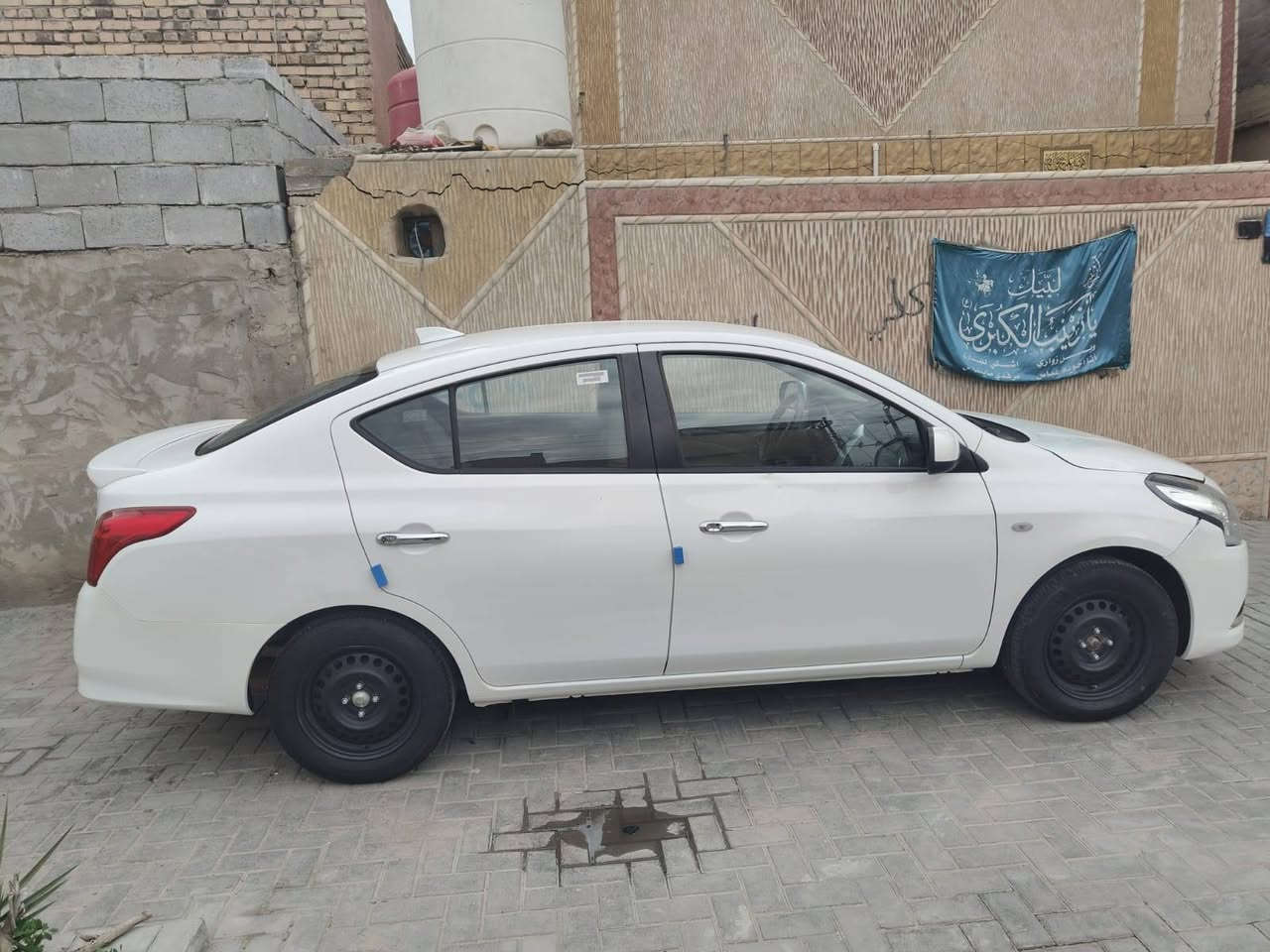 سلام عليكم نيسان سني هندي مديل2024مكفوله مكان بصره لقبله سعر 124وبيه مجال *********** البصرة, العراق
