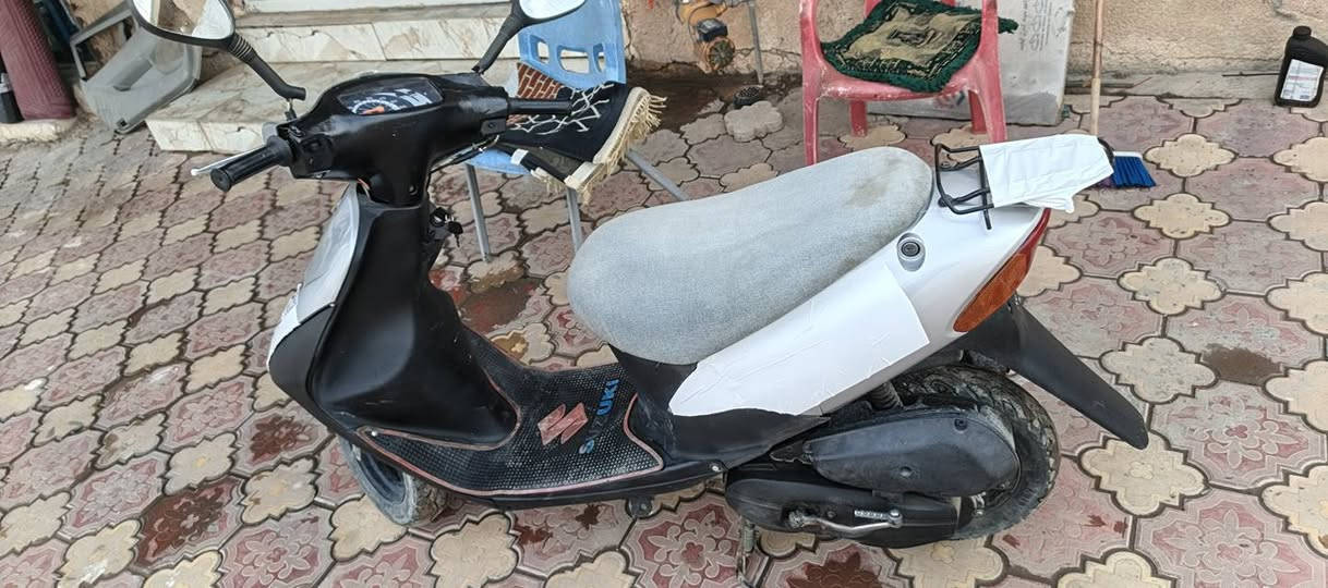 السلام عليكم
دراجه سازوكي للبيع 
كامله نكره سلف 
ب325 وبيها مجال للشراي
مكاني تكريت
***********
