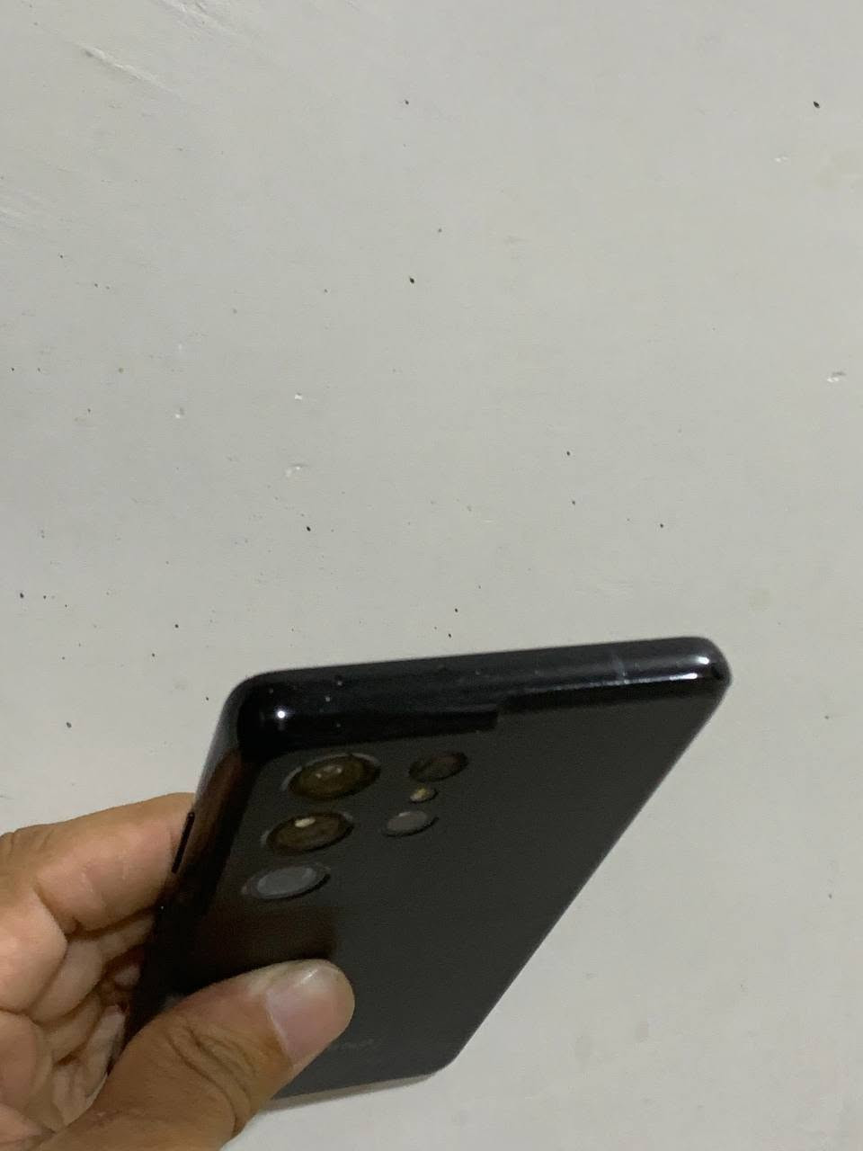 السلام عليكم 
للبيع: Samsung Galaxy S21 Ultra 5G - 256GB - 8GB RAM
شرق اوسط
- معالج قوي 
- ذاكرة 256GB + رام 8GB
- الجهاز نظافة 90% مثل مموضح بلصور لا مفتوح ولا مبدل بي شي
دبل سيمكارت + داعم eSim
بدون غراض
الكاميرا 📷 / خلفية رباعيه 108 + 12 + 10+ 10ميكابكسل
الكاميرا الاماميه/ 40 ميكابكسل
البطارية 🔋/ 5000 مللي أمبير

 للبيع او المراوس

السعر 400


**إذا كنت صاحب هذا الإعلان وتريد حذفه لأي سبب، رجاءا أرسل رسالة إلى الدعم الفني**