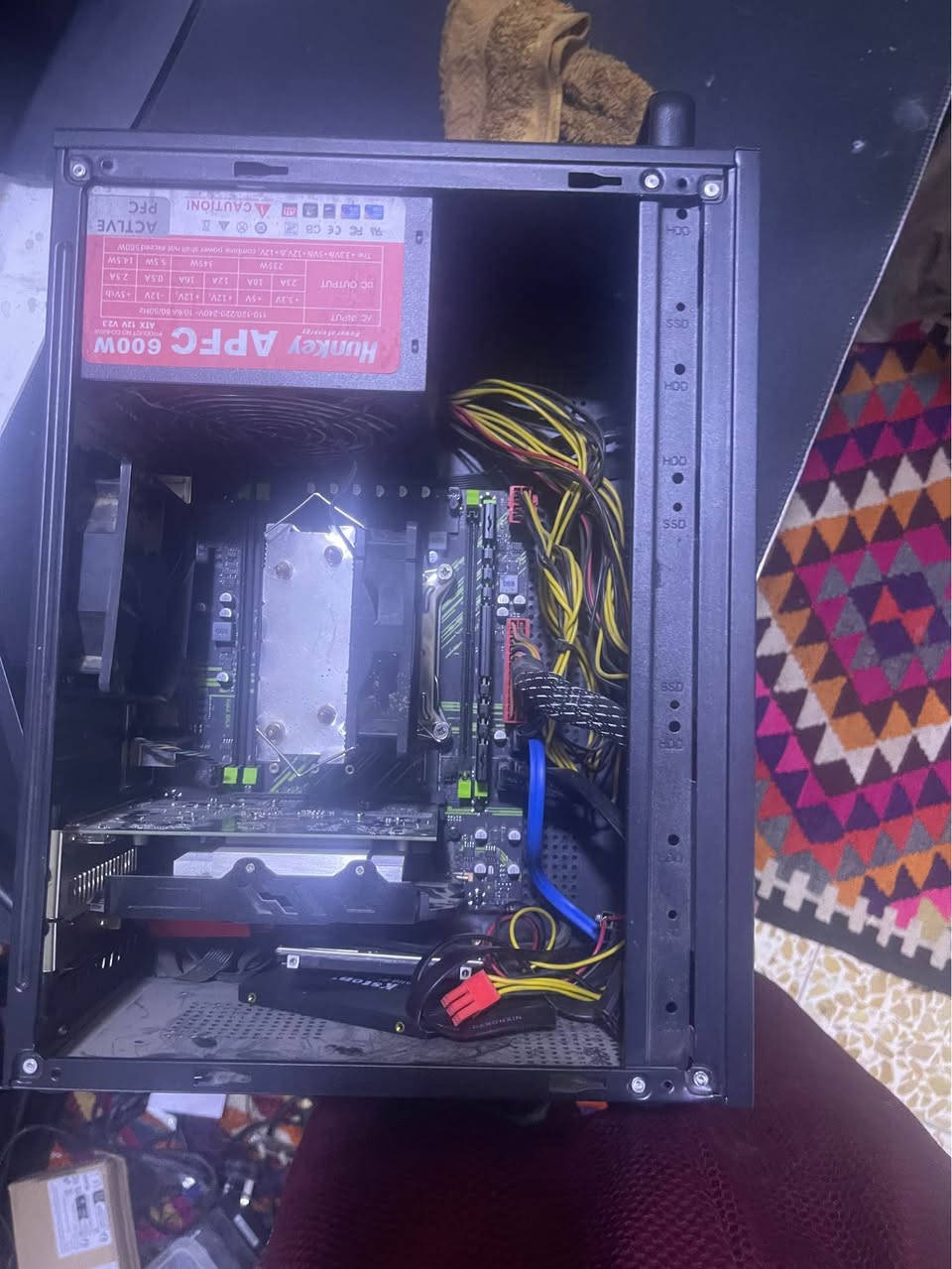 معالج xeon  E5 2620  v4. رام 8ddr4 3200 
كرت شاشة rx550 4g   تعادل جيل 8او 7 مع شاشة LG 19 بوصة ips 1440x900.   يور سبلاي 600w بي منفذ كرت شاشة يوجد توصيل جميع محافضات العراق.  توصيل ١٠. لان ما عندي بيج.  وتوصيل شخصي بغداد, العراق


**إذا كنت صاحب هذا الإعلان وتريد حذفه لأي سبب، رجاءا أرسل رسالة إلى الدعم الفني**
