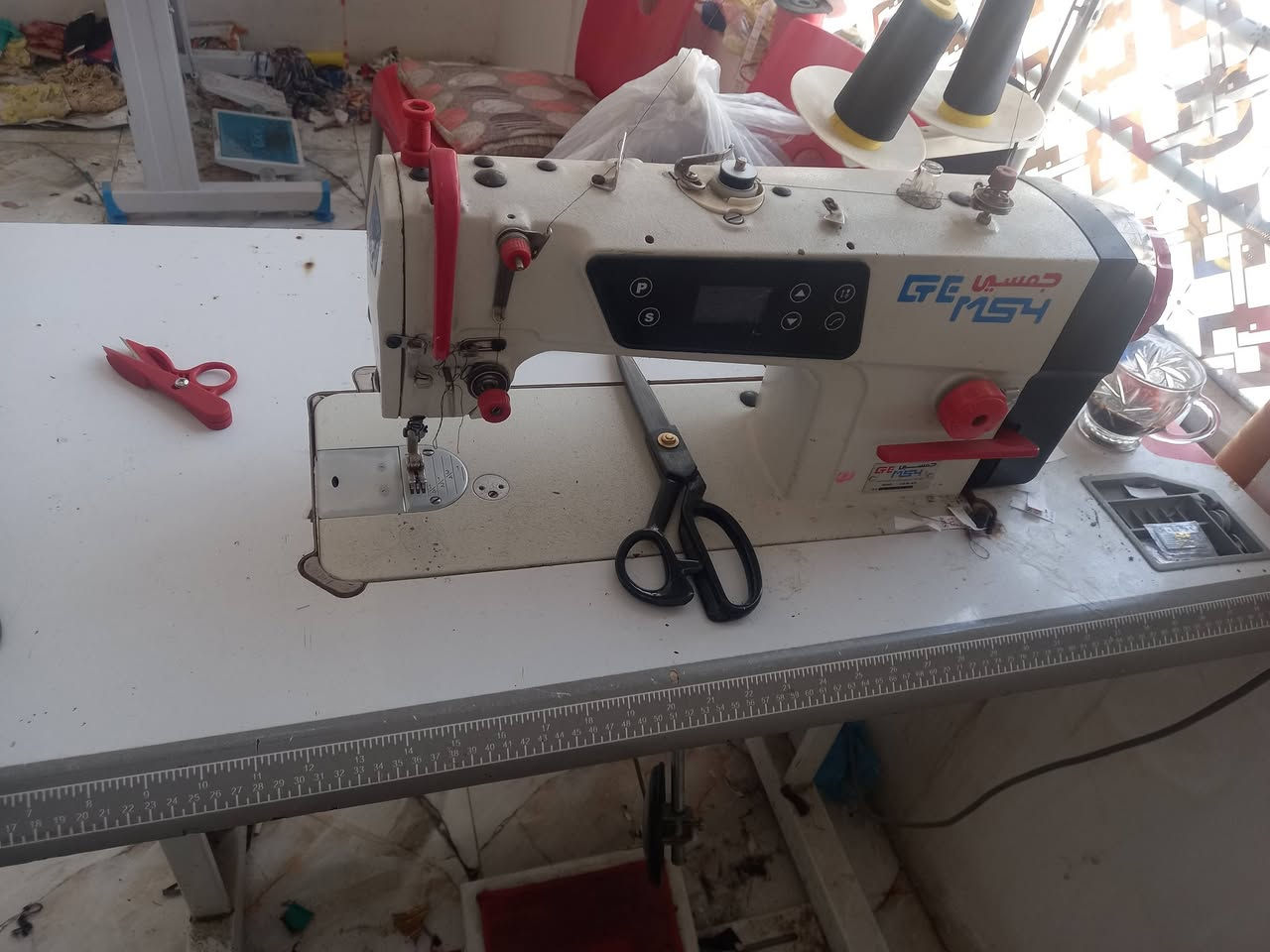 سلام عليكم ورحمة الله وبركاته عيني عندي هاي المكاين للبيع نظيفات جدأ اواوفرجديدة مستعمل شهر عندي عمل أني اوصديقي خياط وماترهمنا يجوز الله ماكتبنة رزق السعر خاص العنوان بغداد شهداء العبيدي هاذ رقمي ***********
