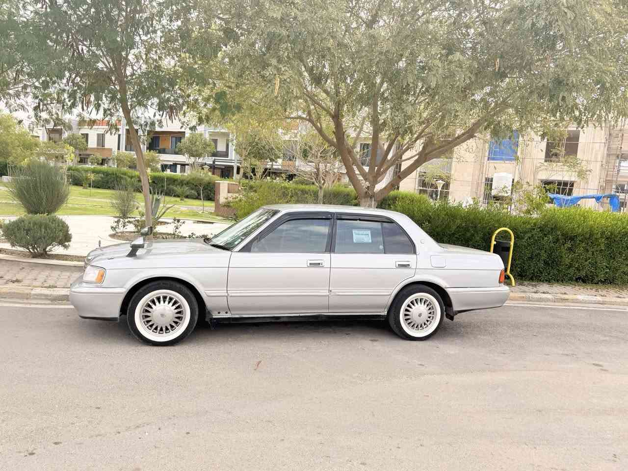 سلام وعليكم كراون ارنب  موديل ١٩٩١ رقم ذي قار بسمي سنويه جديده ٢٠٣١ تحويل ثاني يوم سياره جاهزه من صدر مكينه وكير خير من الله تخم تاير جديده تبريد شغال ثلج  محرك 2500 بلاديه السياره ممتعوبه  احلا من صور  شراي يتصل 
***********  
مكان خانقين ديالي
