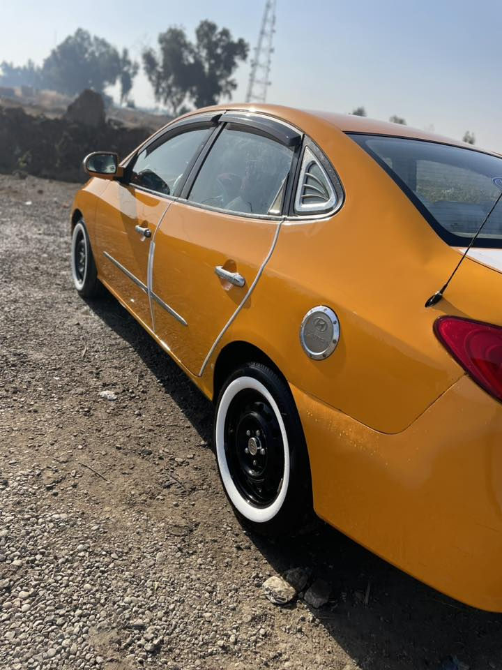 لنترا 2007 للبيع
كير محرك مكفول خير من الله 
الضرر موضح بسونار 
سنويه جديده بأسمي شرط التحويل 
السياره جاهزه للأخير من الصدر حداده كلها جديده 
السعر 93 وبيها مجال وكلشي اكو بسوك ما يعجبك السعر لا تعلق رجاءً 
ديالى بعقوبه تقاطع القدس 
***********
