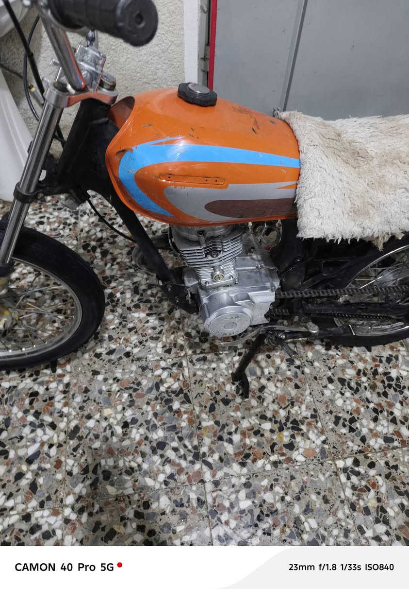 سلام عليكم. عمي دراجه البيع 
النوع.. 4كير المكينه ارشه شاصي ارشه
درجة كلك مكفوله من البوكه دراجه حربي
المكان كربلاء قرب مستشفى الكفيل 
سعر.. 150 بيها مجال 
التواصل ***********وهاي صور الدراجه 👇
