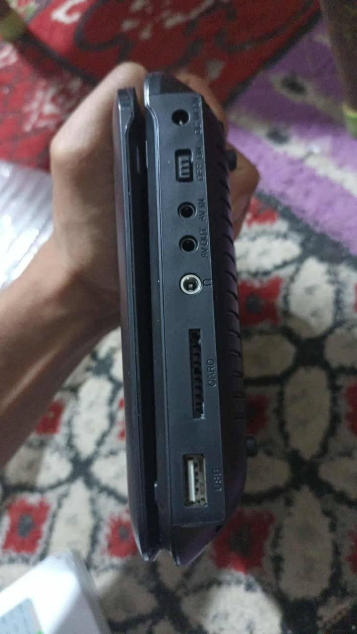 سلام عليكم  متوفرDVD جديد 
السعر 25   طوريج


**إذا كنت صاحب هذا الإعلان وتريد حذفه لأي سبب، رجاءا أرسل رسالة إلى الدعم الفني**
