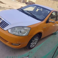 سلام وعليكم جيلي موبل 2011 بدون ضربه ع بلاد فقط الهلال الخلفي الايسر ي...