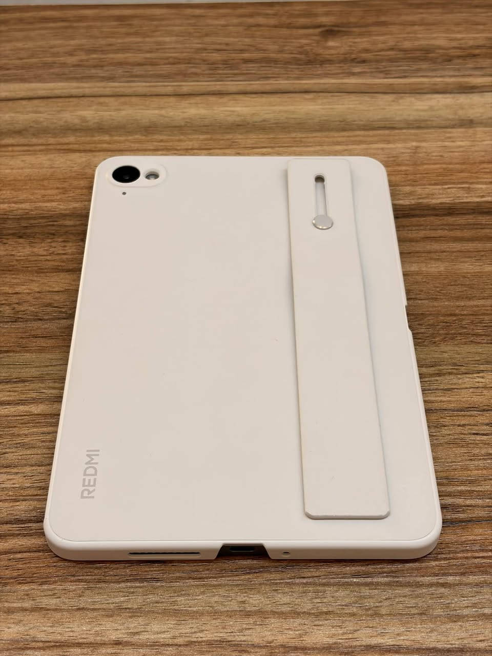 ريدمي باد مني
نضافة 💯 بطارية 💯 
جهاز بعده جديد - ملحقاته
 شاحنته الاصلية وكفر دفتري ابو الكيبورد ولماوس + كفر مال شركة
مواصفات:
شاشة حجم 8.8 -شاشة فريمات 165 هرتز 🎮
رام 12+12 ذاكرة 256+8 
بطارية 7500 🔋
معالج فتاك dimensity 9400 plus 🔥 
 يفيد جماعة الالعاب ولشغل العنيف
الايباد اخذته من الصين ما صرلي شهر واحد
الجهاز بعده ما نازل للعراق اصلا ولا باي دولة
سعره 500
سبب البيع ما متفرغله
***********
تواصل واتساب فقط الي يرد يتصل ماعندي رصيد
