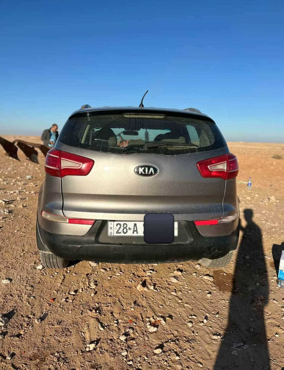 سلام عليكم سبورتج 2014 خليجي
محرك 2400 كير ومحرك كفالة
دفع رباعي
رقم نجف دولي انكليزي مداور ثاني يوم
سنوية وهزه جدد
مواصفات حلوه
دفع رباعي
شاشة 
كامره خلفية
تبريد 
تدفئة
السيارة بيها ثلاث قطع صبغ فقط  
قبق الجنطه وبابين بدون دواخل بدون شواصي
السعر 126 وبيها مجال 
مكان نجف


**إذا كنت صاحب هذا الإعلان وتريد حذفه لأي سبب، رجاءا أرسل رسالة إلى الدعم الفني**