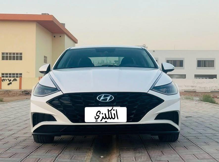 السلام عليكم
سوناتا موديل 2022

اللون ابيض 

رقم اربيل  انكليزي

مواصفات 

شاشه كبيرة 

كامره

لايت اربع عدسات

بصمةابواب 

رادار امامي

رادار خلفي

رادار جانبي

لد امامي خلفي

ويل كب

توقف ذاتي 

قياده ذاتيه 

تشغيل عن بعد

تنبيه خروج عن المسار

تحديد مسار

فول تحكم ستيرن

كشن السائق كهرباء

مقاعد جلد 

تدفئه بالكشنات

ترحيب عند الاقتراب

صندوق ذكي

محرك 2500 

تخم تاير صار اقل الشهر 

ضربة جاملغ امامي وباب   

مكان السياره  كربلاء    

173 وبيه مجال

 غير متواجد ع فيس

***********
