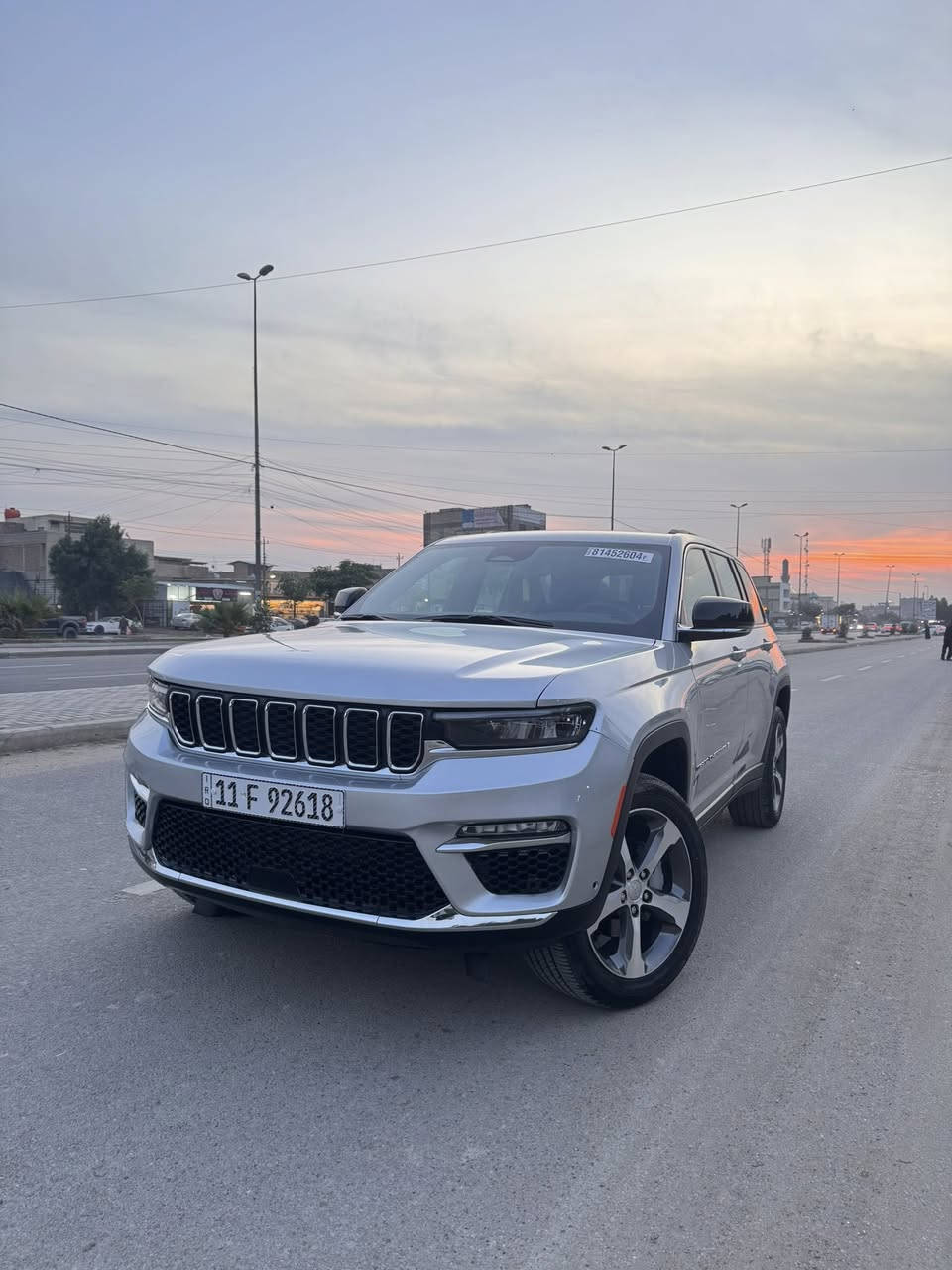 جيب ليمتد 2024 | Jeep Limited 2024
حادثها  قطعتين جاملغ وبنيد  
صور الحادث موجودة 
 السيارة جديده ماشية 4 الاف  وتصليحها درجة اولى 
كامله ومرقمه ومابيها  اي نقص 

 تصليحها بلادي سعرها 30 الف وبيها مجال للشراي 
اي استفسار : 
 واتساب *********** 
مكان السيارة بغداد /البياع
