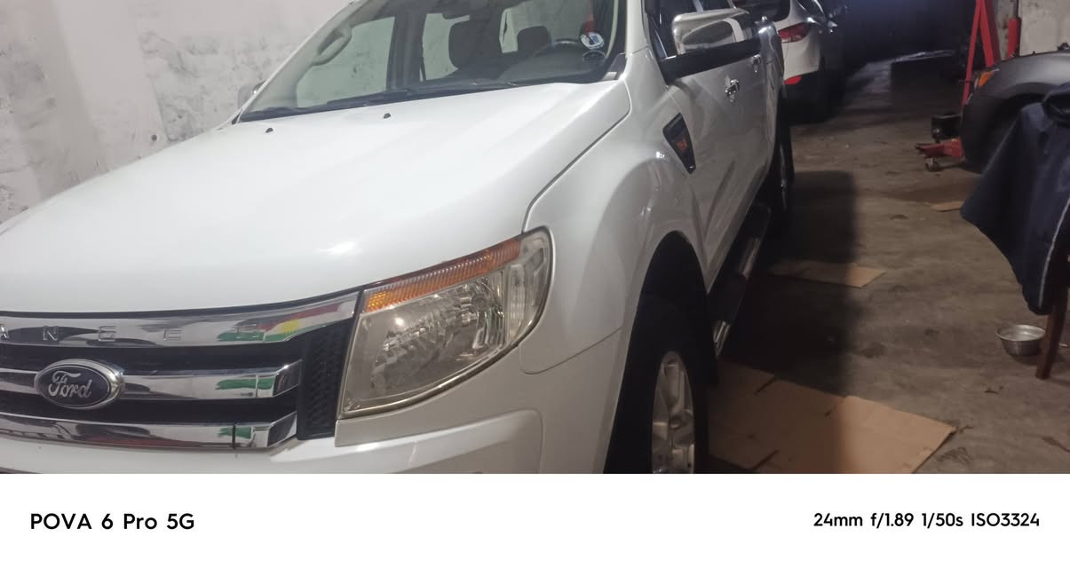 به ناوي خواي گه وره فؤرت رنجده ر مؤ ديل ٢٠١٣  به نزين و غازه يتاليه سؤنه رم دانوه ده رگاي دواوه كه مك بؤياغ هه يه  له گه ل دبست ساردي هه يه له بؤدي  سه نوي گيرو مه كينه اكسل به شرته  هه موو شتيكي نويه  ژ، م ***********
