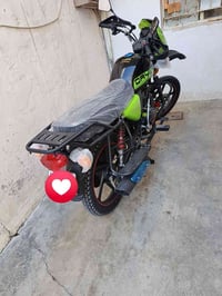 دلفري متفرغ الي يحتاج حاضر اني 07718479430