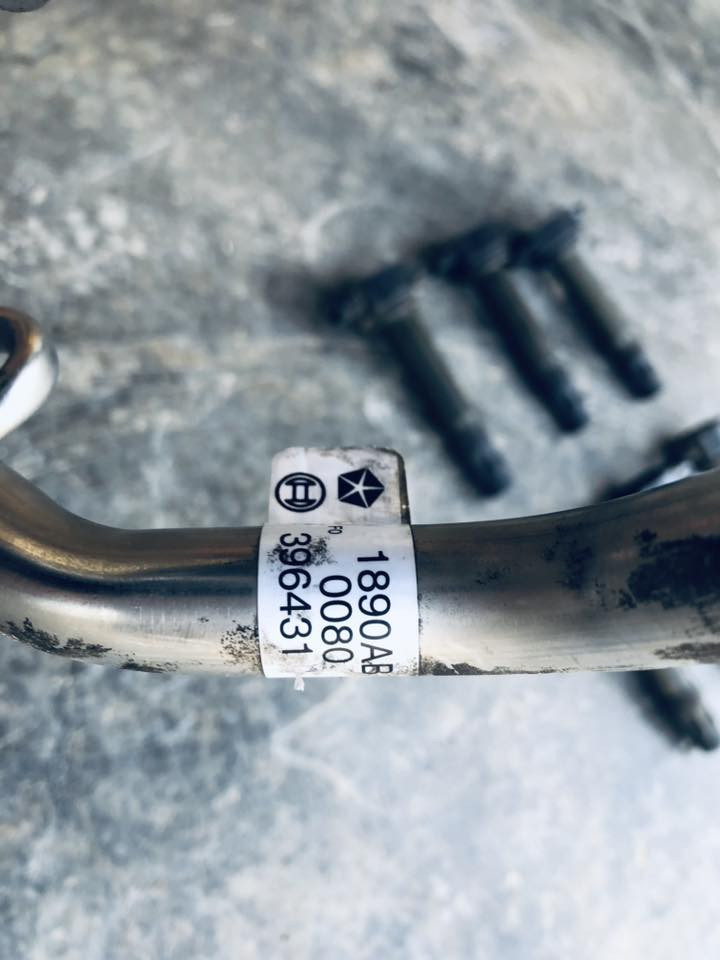 كمبريسر ياباني 3 برغي 
بخاخات +مجاول  اصليات حاويه 
قيم واخذ باليرضي الله ما اعرف سعرهن


**إذا كنت صاحب هذا الإعلان وتريد حذفه لأي سبب، رجاءا أرسل رسالة إلى الدعم الفني**