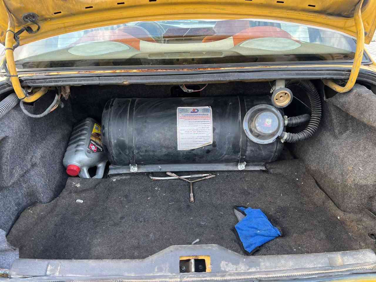 السلام عليكم
سمند ١١ محوره كير ومكينه كورلا الحديث بيكاتشو كير ومكينه مكفولات بيها منضومه غاز تدفئه تبريد شغالات
بدون ضربه ولا تبديل 
حداديه جديده صدر جديد
بلاجكتورات عالي ناصي
تخم تاير جديد
جاهزه مابيه كل نقص
٣٩ بيها مجال قليل
مكاني بغداد
الستفسار ***********
