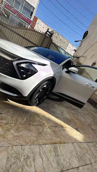 السلام عليكم
   سبورتاج للبيع 
  فول مواصفات
        
كيا سبورتج موديل 2024 السيارة مكفولة كفاله عامه  

رقم بغداد هزة ورقم جديد

ماشيه 17kmالف 🚨✅

خليجي موديل 2024✅((ضمان شركه نم )
داخلة ضمان الوكالة 

بانوراما ✅

سعة المحرك 2.0L✅DOCH

مرتبط بناقل حركة أوتو 6 نمر✅

كشن السائق كهرباء مع تدفئة الكشنات والمقود ✅

حساسات خلفية أمامية ✅

لايت زينون + LED✅

كشافات ✅

بك لايت LED✅

حجم الاطار 235/50R19✅

ويل كب ✅

4 دسك✅

ماسحة خلفية✅

اريل نفكيتر ✅

مفتاح التشغيل بصمة ✅ (بصمتين موجودة)

دشبول شاشة ✅

شاشة Apple Car play✅

كاميرا دوارة ✅

مثبت السرعة Cruise✅

المودات والأوامر الصوتية✅

أوضاع القيادة  Drive Mode✅

فحص أنظمة السيارة ✅

مقود جلد حياكة ✅

شفتات مقود✅

قطعتين تبريد✅

هاند بريك كهرباء ✅

ا ABS ✅

ا Auto Hold   أوتو هولد✅

ا ISOFIX   مثبت مقعد الطفل✅

نظام مانع الانزلاق✅

نظام نزول المنحدرات ✅

صندوك كهرباء ✅

اشارة في المرايا الجانبية✅

مخرج منفذ الطاقة✅

ا  Bluetooth ✅

داخل لونين ✅

شاحن هاتف Wireless ✅

موقع: بغداد / صليخ 
السعر ٢٤٤بيهامجال للشراي بلعافيه للياخذها
رقم ***********
