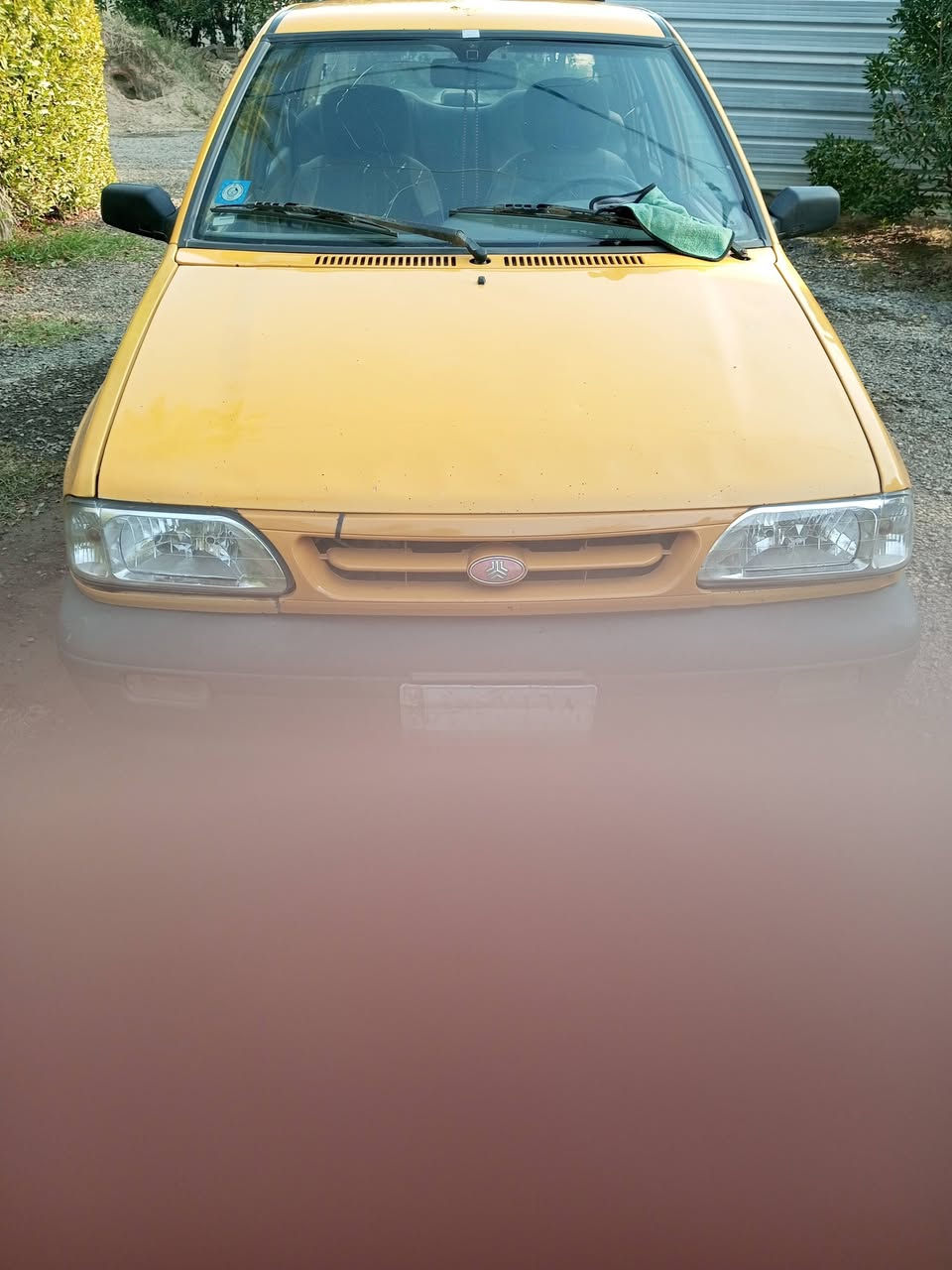 السلام عليكم سياره سايبا موديل 2011 دشبول نفخ كرستال هيئة مصفره محرك جديد قبل كم شهر امبدله تايرات جدد خياسات قليله جاملغ الايمن امبدل داخله كلش نظيف السعر 25 رقم الهاتف ***********
