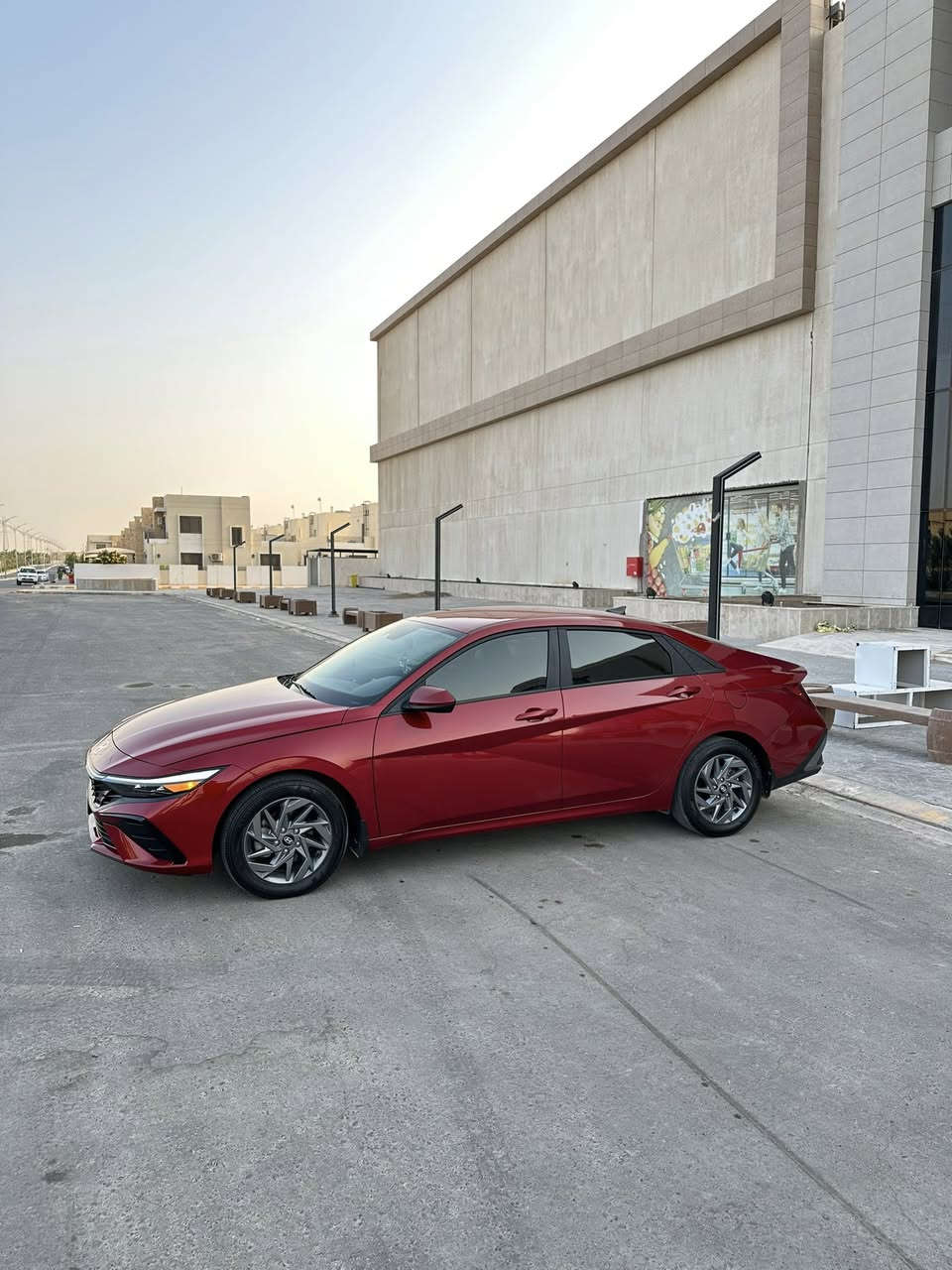 سلام عليكم  للبيع مناسب جداً 
هونداي النترا 2024 وارد أمريكي لون ماروني 
حادثها تبدل بنيد فقط الباقي كفاله 
دخول جديد بدون رقم تترقم كل المحافظات 
مكاني تكريت القادسية هـ ***********
السعر 147$ وبيها مجال
الفئه:  ESL محرك 2000 دوش المرغوب 
ممشى 38 الف ميل
الموصفات 🔻
🔴 مفتاح بصمة 
🔴 بصمة أبواب 
🔴 دخول ذكي 
🔴 بصمة صندوق
🔴 تشغيل عن بعد 
🔴 شاشة عداد ديجيتال
🔴 فول تحكم ستيرن جهتين
🔴 شاشة كار بلي 
🔴 كامرة خلفية دوارة 
🔴 رادار امامي 
🔴 رادر جانبي 
🔴 رادر خلفي 
🔴 تحديد مسار 
🔴 مثبت سرعة 
🔴 نقطة عمياء 
🔴 بريك تفاعل اوتتماتيك اثناء اقتراب من الجسم
🔴 انظمة قياده Drive mode ثلاث وضعيات 
🔴 اناره دشبول داخليه LED
🔴 لايت زينون  عدسات عالي ناصي  لايت حاجب لد
🔴 صندوق ذكي يفتح عن الاقتراب 
🔴 نظام abs + مانع للانزلاق 
السيارة موصفاتها حلوه وهيه احلى من الصور
