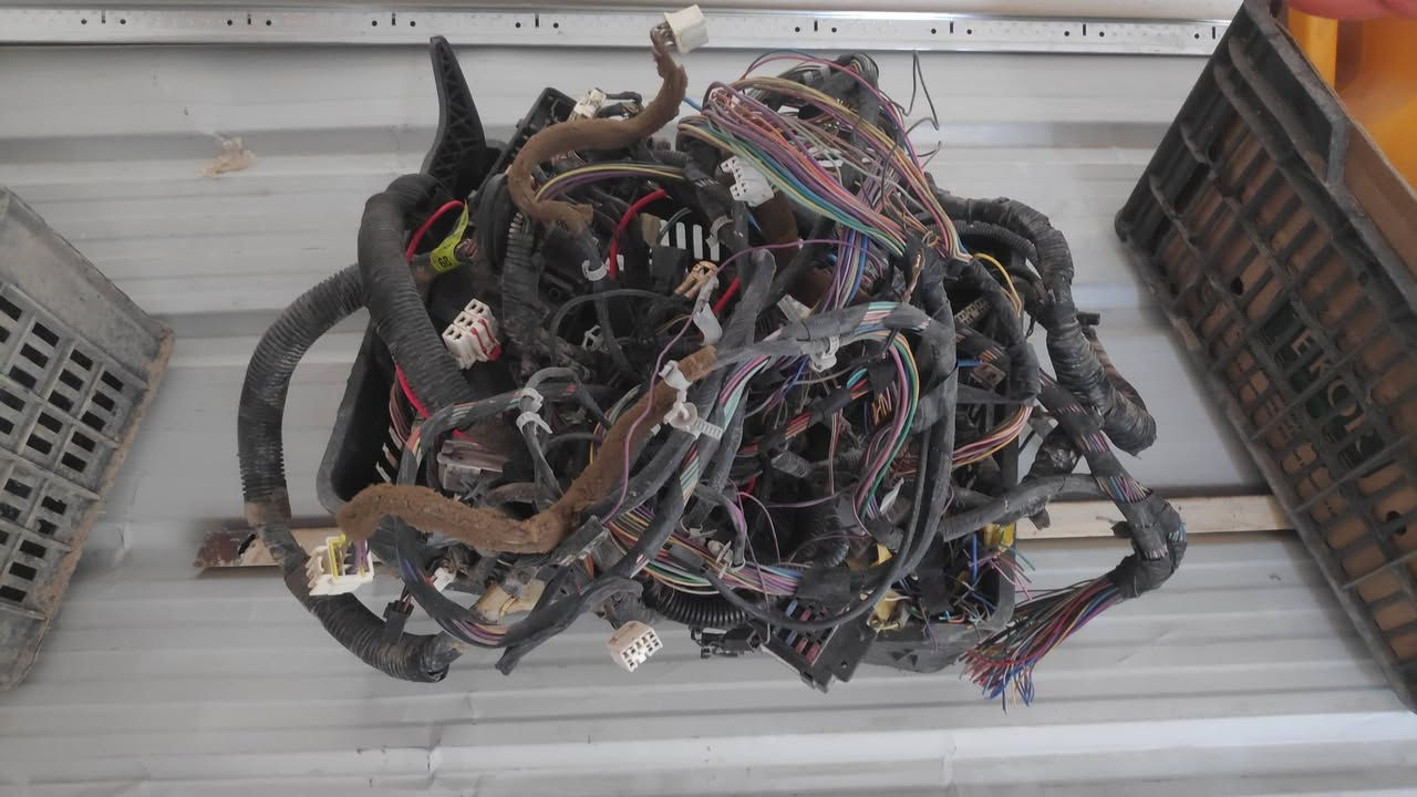 غراض اوبترا 
نجف ويوجد توصيل 

***********واتساب
