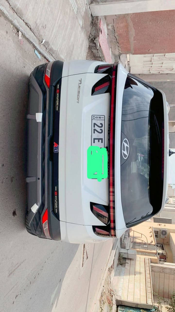 🚗 هيونداي توسان 2022 – SEL وارد أمريكي
• محرك 2.5 لتر 4 سلندر
 • ناقل حركة أوتوماتيك 8 سرعات
 • نظام دفع أمامي
 • شاشة لمس
 • Apple CarPlay & Android Auto
 • كاميرا خلفية
 • حساسات خلفية
 • نظام الثبات الإلكتروني
 • مراقبة النقطة العمياء
 • تحذير مغادرة المسار
 • مثبت سرعة
 • مكيف أوتوماتيك
 • مفتاح ذكي وتشغيل زر
 • بدون ايرباك سليم 
 • أضوية LED
ماشيه ٥١ الف تفاصيل لحادث بالرابط ادناه 
https://bid.cars/en/lot/0-31928148/2022-Hyundai-Tucson-5NMJB3AE4NH043421

للتواصل ***********
