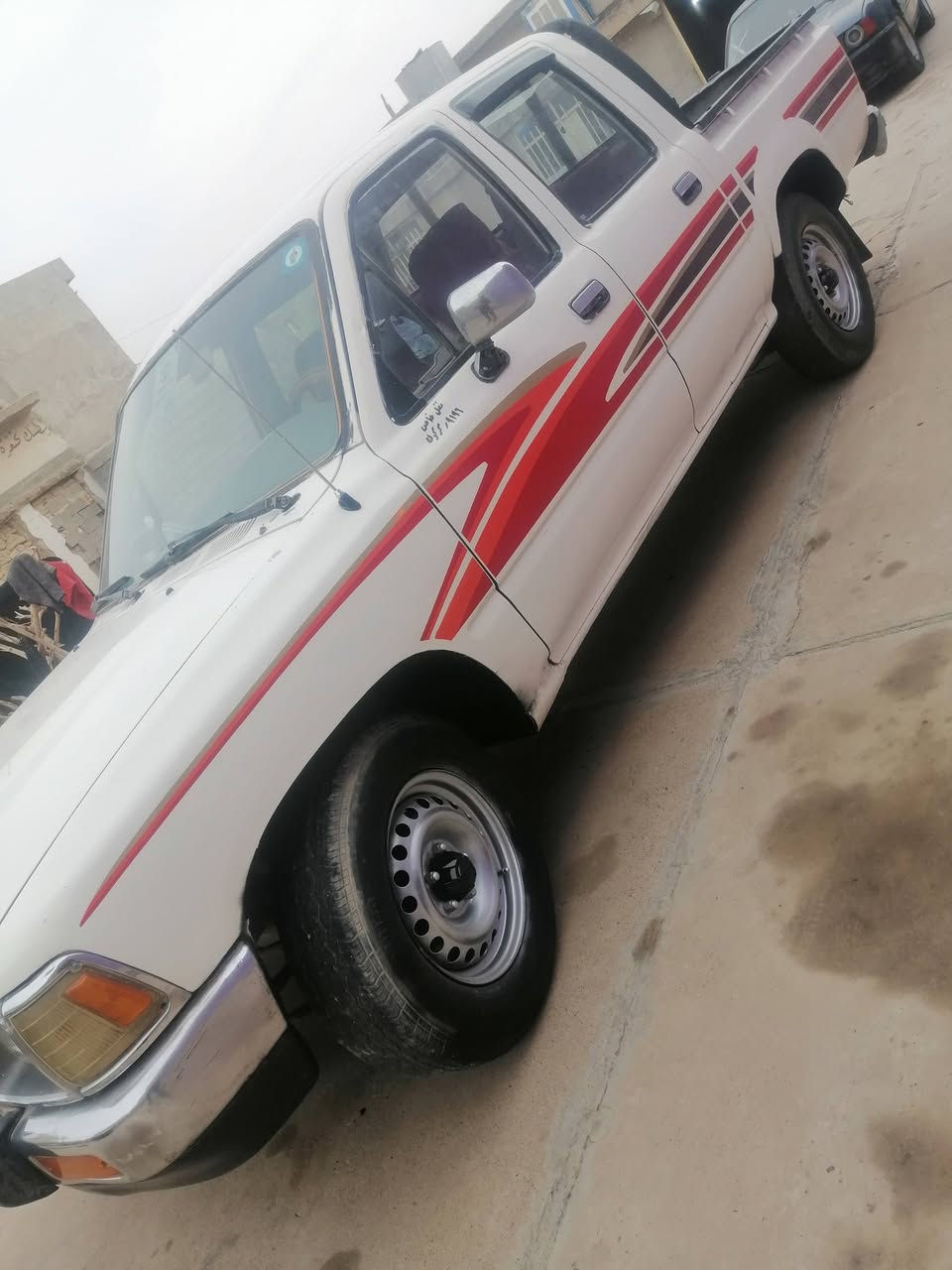 للبيع او مراوس 1992 رقم كركوك مشروع وطني  حار بارد محرك 3 واي 5 كير.صبغ مكانات ابيع حزام بدون خياسات  بيها طخه باب السكن. مكاني كركوك السعر 65 بيها مجال ***********
