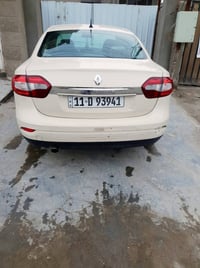 للبيع رينو فلونس ٢٠١٦ شركه ٨ نوزل محرك ١٦٠٠ بيها نواقص بسيطه تنزل من ا...