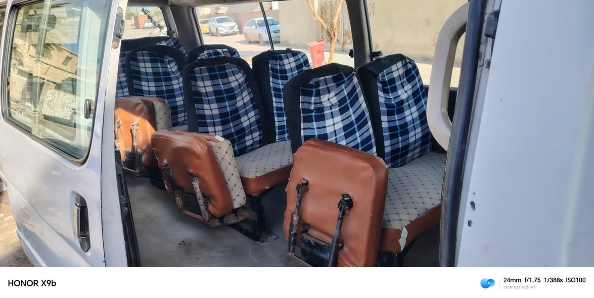 السلام عليكم 14 للبيع موصليه بسم مره ما عليهه اشارة حجز كير ومكينه واكسل جدد تايرات جدد ضفيره جديده مشط ستيرن جديد باتري جديد حداديه ٨٠/٪ السعر 30 وبيهه مجال مكاني النجف الاشرف رقم *********** سنويه عظم
