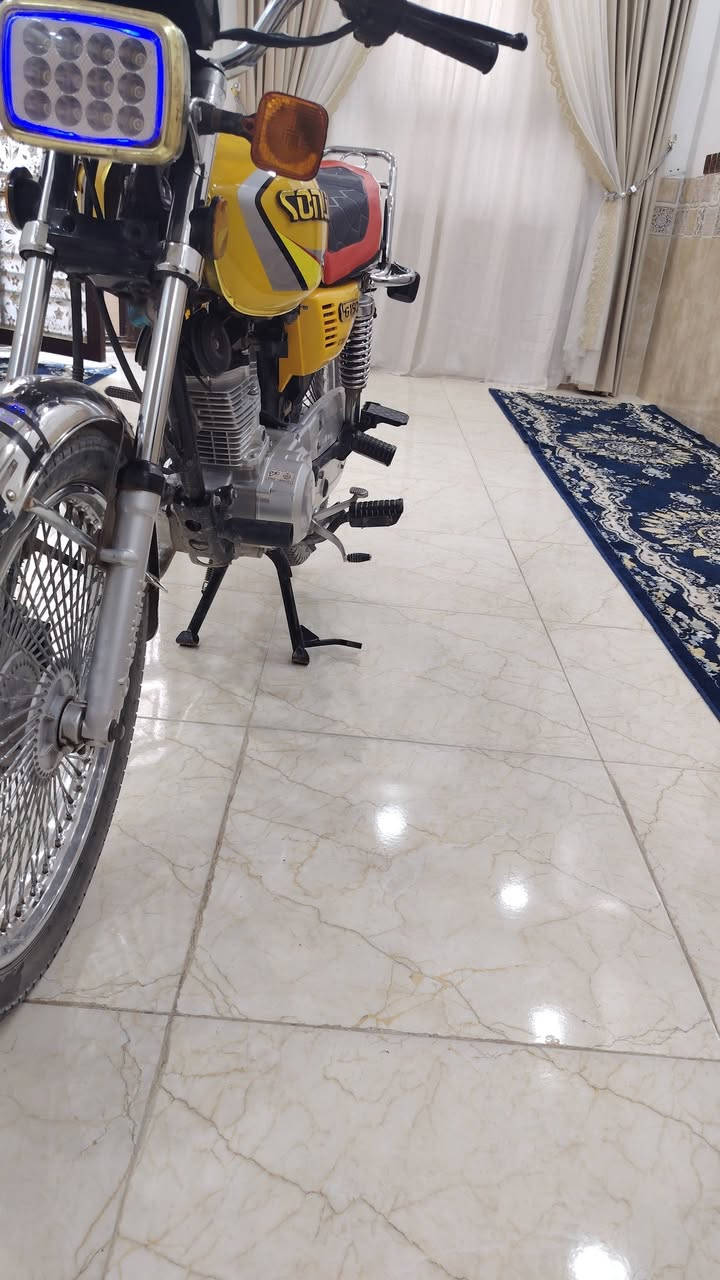 سلام عليكم دراجة للبيع موديل ٢٣ أوراق صولي درجة نضافه فول مكاني كربلاء الحر ***********؟ السعر ٥٥٠ 🥀🥀
