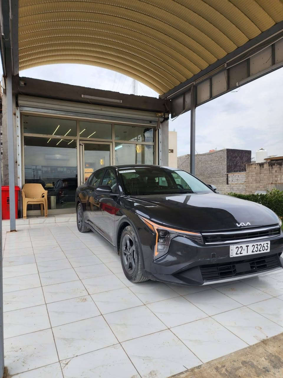سلام عليكم للبيع فقط 
كيا K4 موديل 2025 زيرو وارد امريكي 
ماشيه ٦ الاف ميل حادثه كما موظح بلصور بدون دواخل ولا ايرباك لون نفطي 
 مواصفاته 
بصمه +بصمه ابواب وتشغيل عن بعد 
محرك الفين 2000 دوش 
شاشه كبيره متصله عداد دچيتل 
كامره دواره 
رادارات امامي وخلفي وجانبي نقطة عمياء 
لايت عدسات +لد نهاري بكلايت لد 
وظعيات قياده ٢
تحكم استيرن جهتين كروز سرعه مثبت سرعه مانع انزلاق 
منافذ شحن خلفيه 
سياره دخول جديد وترقيم جديد وكاله تحويل مضمون مباشر احولك 
مكاني بغداد ورا علوه الرشيد يم القوس 
اي استفسار عن السعر الاتصال بلرقم 
  ***********
   ***********
