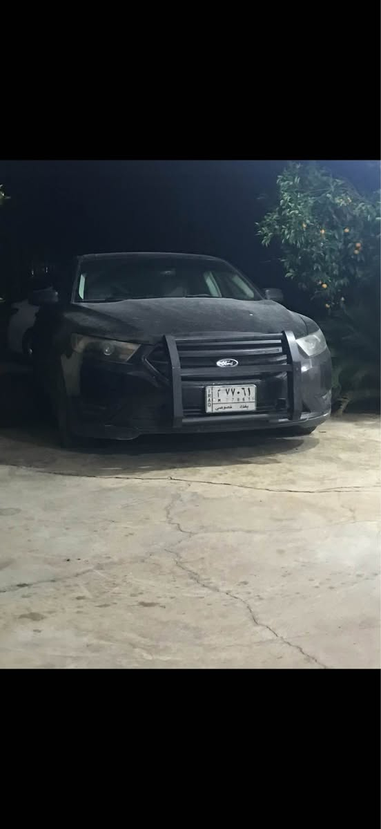 السلام عليكم اخوان 
فورد تورس 2013 رقم بغداد جديد 
كير محرك كله مكفول ادامه كامله يم سيف الفضلي
مكانها بغداد 
اي استفسار خاص او اتصال *********** بغداد, العراق
